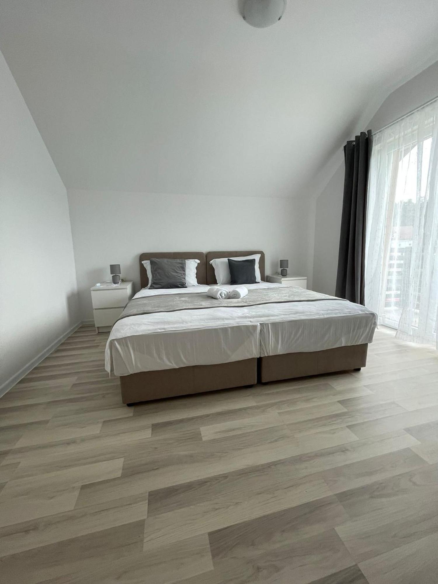 Apartman Nativis Otocac Luaran gambar
