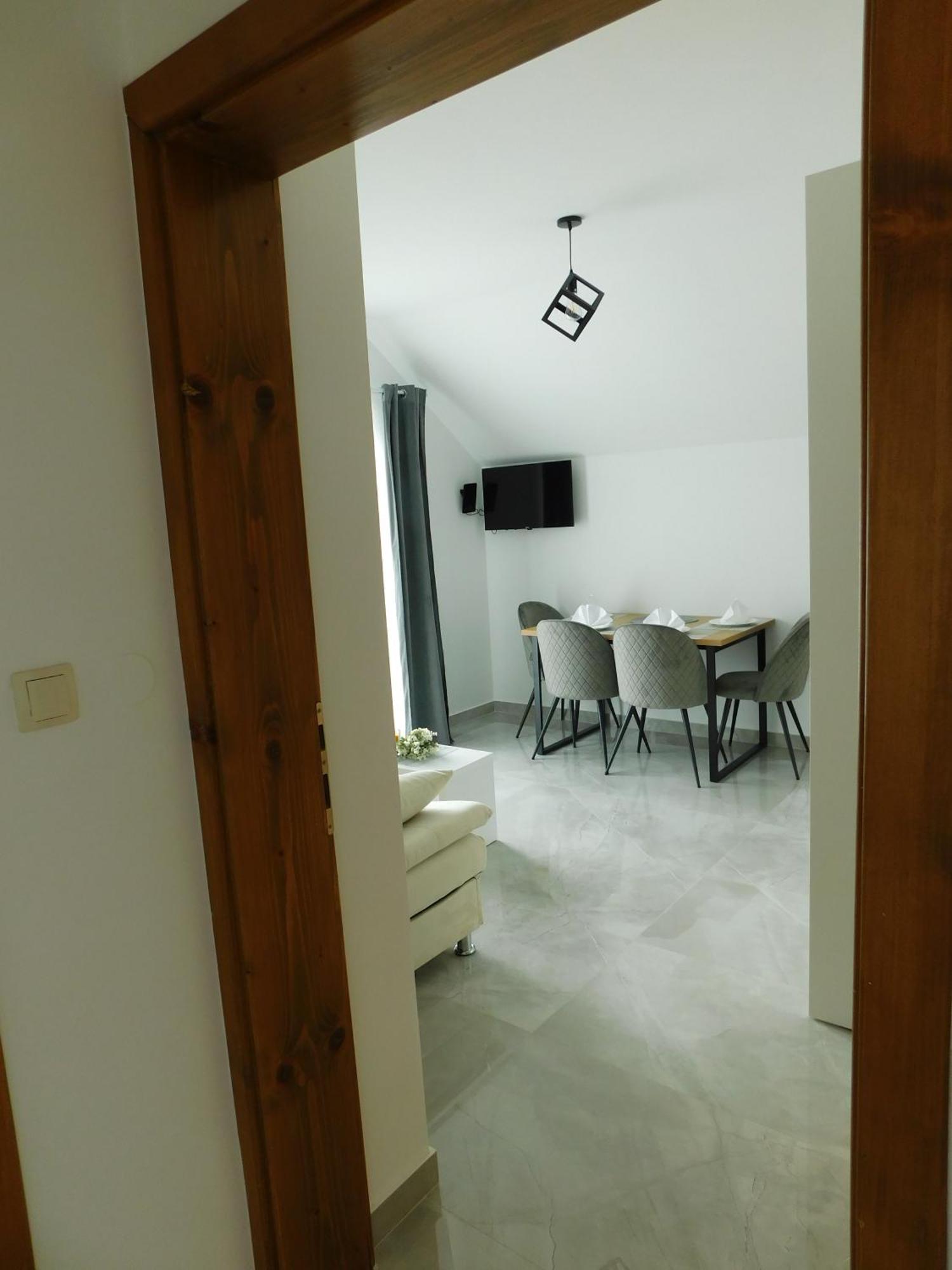 Apartman Nativis Otocac Luaran gambar