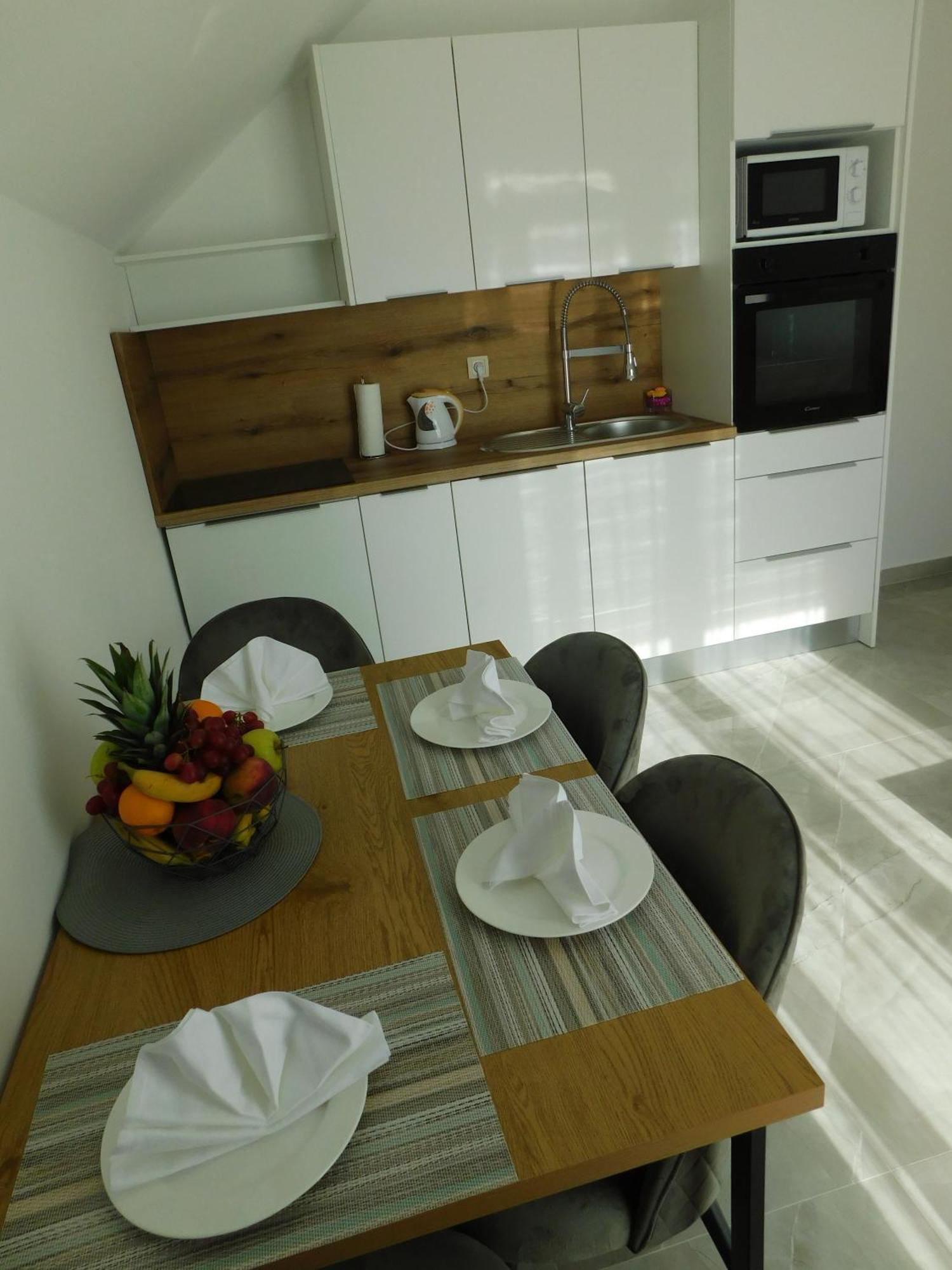 Apartman Nativis Otocac Luaran gambar