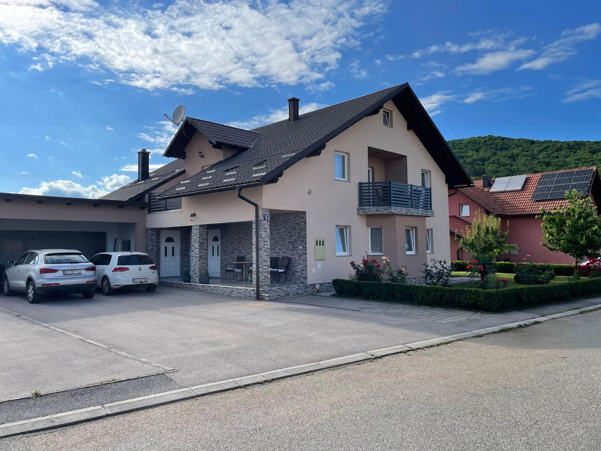 Apartman Nativis Otocac Luaran gambar