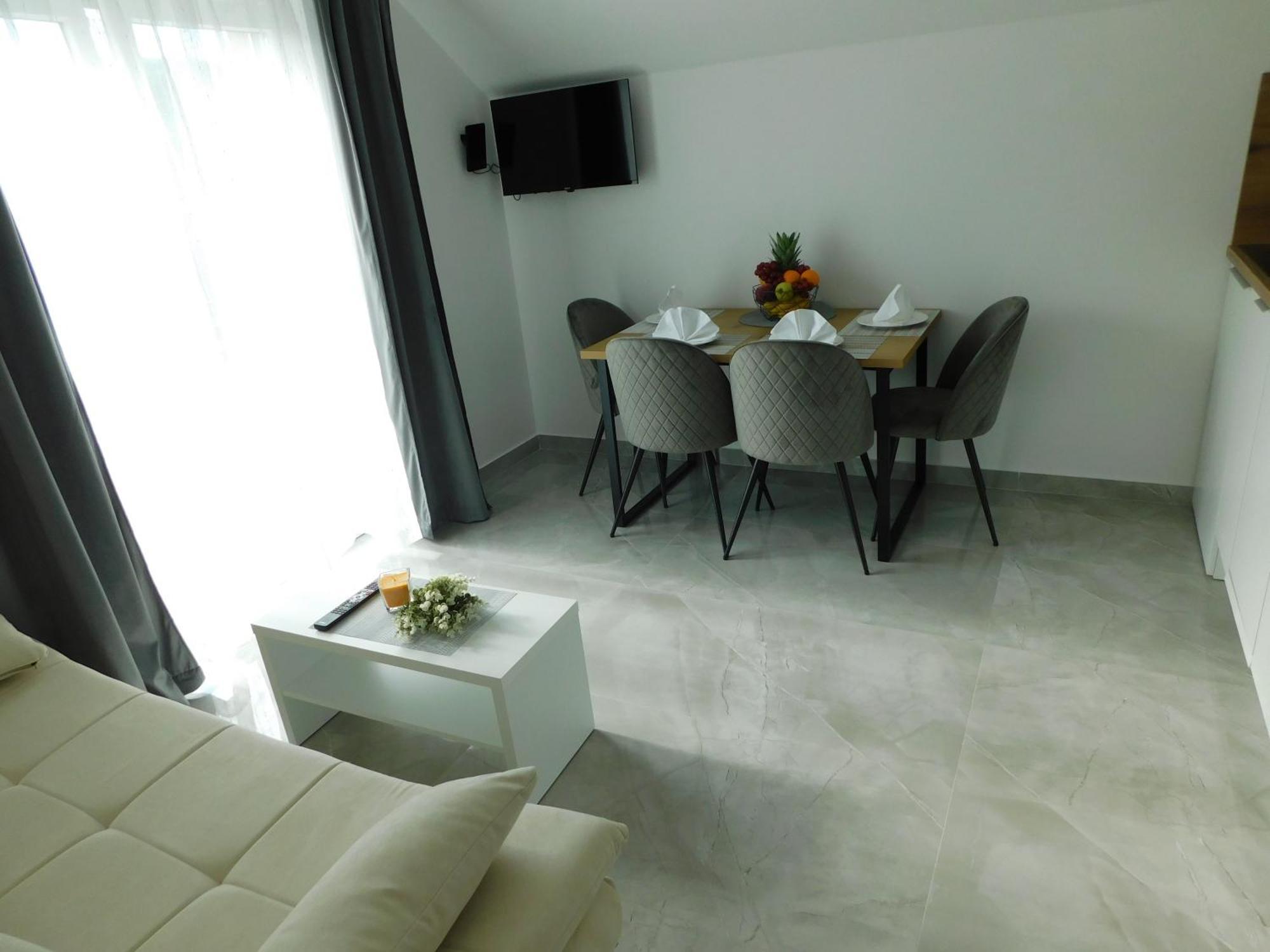 Apartman Nativis Otocac Luaran gambar