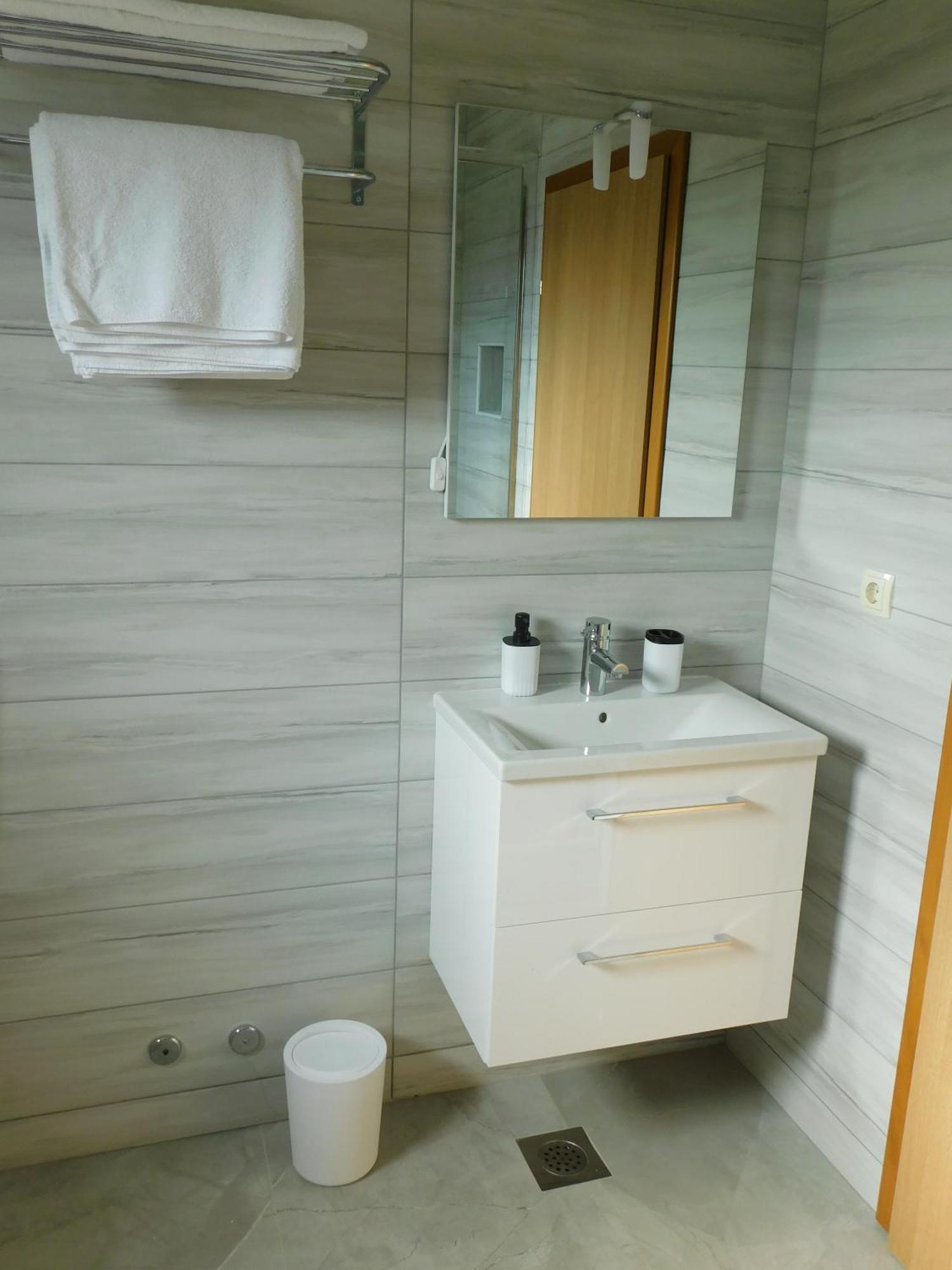 Apartman Nativis Otocac Luaran gambar