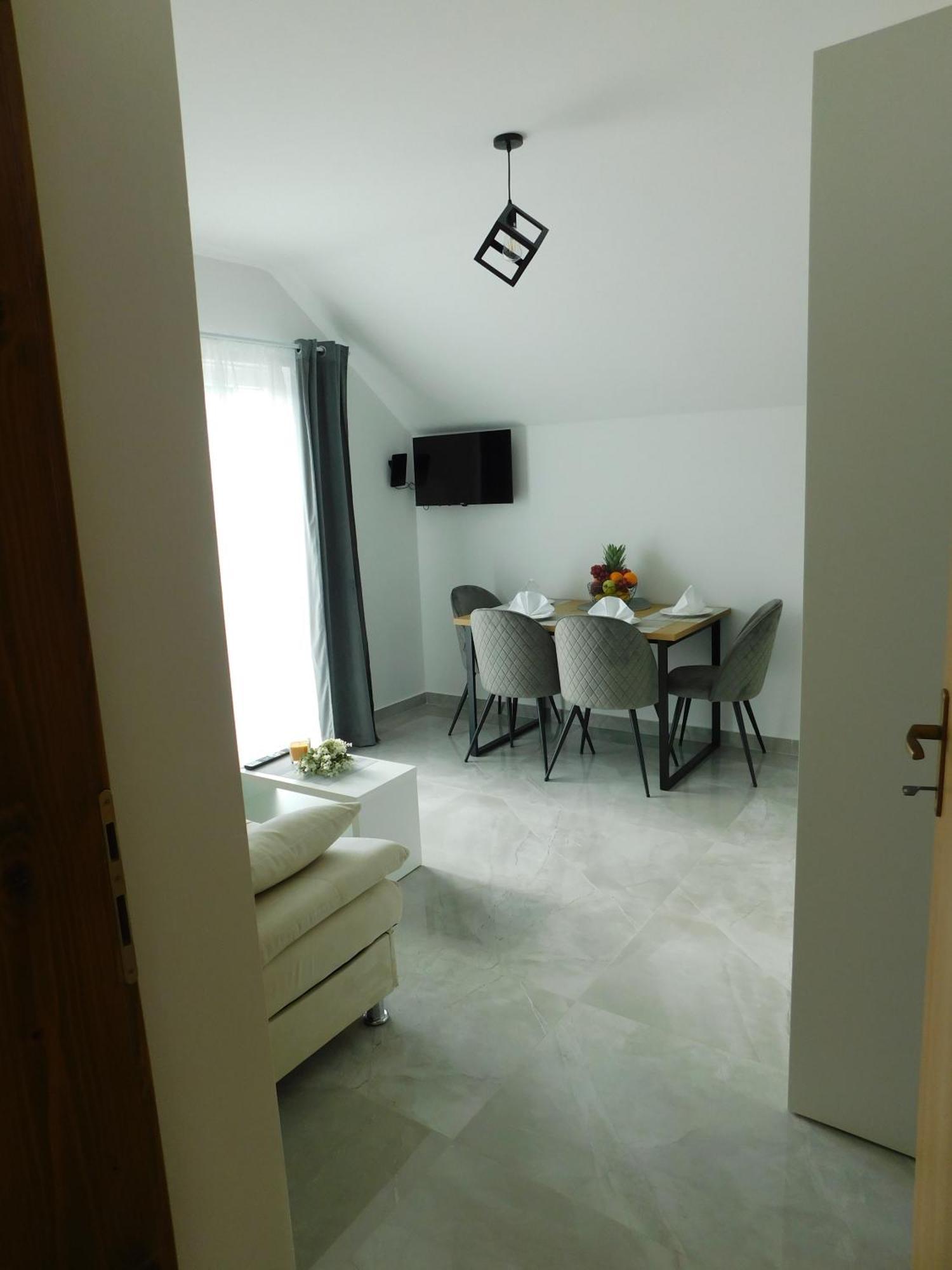 Apartman Nativis Otocac Luaran gambar